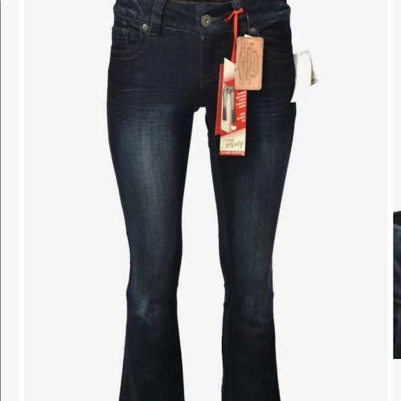 BONGO Bootcut Jeans - Picture 4 of 13